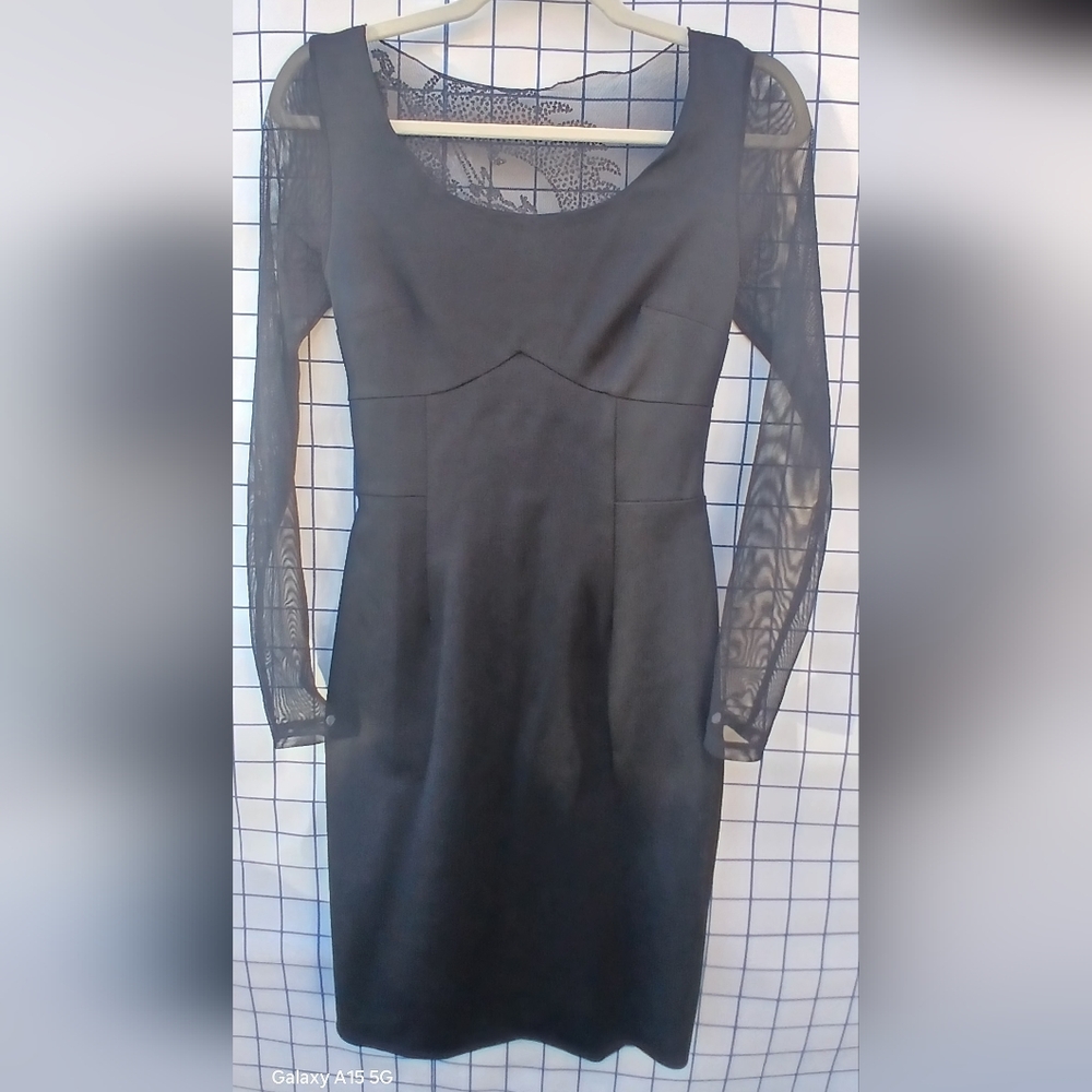 Alexia Admor Black Sheath Dress Long Sleeve Scoop Neck